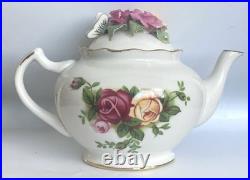 Royal Albert Old Country Roses 3D Rose Bouquet Butterfly Gold Trim Teapot
