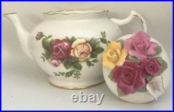 Royal Albert Old Country Roses 3D Rose Bouquet Butterfly Gold Trim Teapot