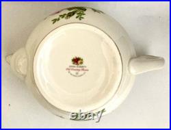 Royal Albert Old Country Roses 3D Rose Bouquet Butterfly Gold Trim Teapot