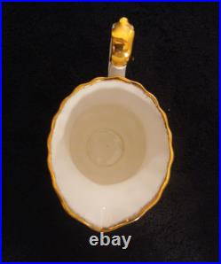Royal Albert Old Country Roses 3 Piece Lot Teapot Cream & Sugar Holder Set Royal Albert Old Country Roses 3 Piece Lot Teapot Cream & Sugar Holder Set