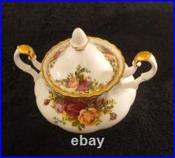 Royal Albert Old Country Roses 3 Piece Lot Teapot Cream & Sugar Holder Set Royal Albert Old Country Roses 3 Piece Lot Teapot Cream & Sugar Holder Set
