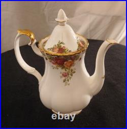 Royal Albert Old Country Roses 3 Piece Lot Teapot Cream & Sugar Holder Set Royal Albert Old Country Roses 3 Piece Lot Teapot Cream & Sugar Holder Set
