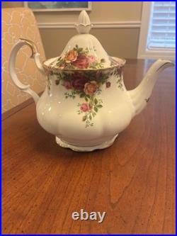 Royal Albert Old Country Roses 3 Piece Teapot, Creamer and Sugar Bowl Set