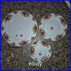Royal Albert Old Country Roses 3-Tiered Serving Tray Cake Snack (DP, SP, BB)