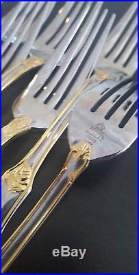 Royal Albert Old Country Roses 40 Pc Set 18/10 Stainless Flatware Service for 8