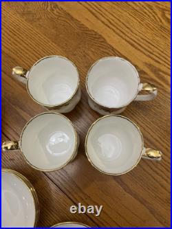 Royal Albert Old Country Roses 4 Piece Place Setting x 4 Bone China England 16pc Royal Albert Old Country Roses 4 Piece Place Setting x 4 Bone China England 16pc