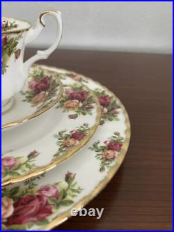Royal Albert Old Country Roses 4 Piece Setting Bone China Dinnerware