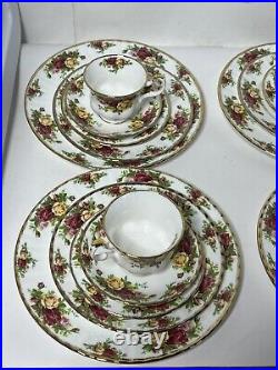 Royal Albert Old Country Roses 4 Place Settings 20 Pieces Set Exc Condition 1962