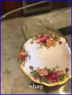 Royal Albert Old Country Roses 50+ Piece Dinnerware Set