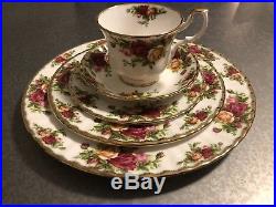 Royal Albert Old Country Roses 5 Piece Place Setting SERVICE FOR FOUR