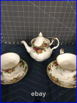 Royal Albert Old Country Roses 5 Piece Tea Set Teapot, Sugar Bowl and Creamer