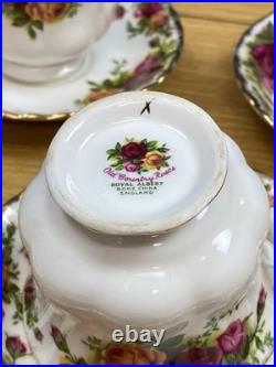 Royal Albert Old Country Roses (5 Sets) Footed Cups & Saucers with3 Extra Saucers