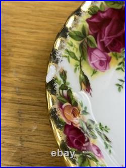 Royal Albert Old Country Roses (5 Sets) Footed Cups & Saucers with3 Extra Saucers