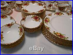 Royal Albert Old Country Roses 66 Pcs Dinnerware & Serving Fluted, Scalloped