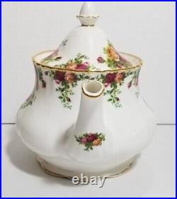 Royal Albert Old Country Roses 6 Cup Teapot