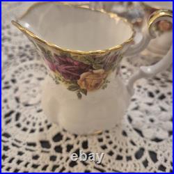 Royal Albert Old Country Roses 6 Cups with Saucers, Sugar Bowl & Dairy Bowl