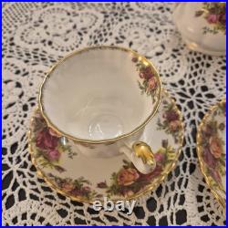 Royal Albert Old Country Roses 6 Cups with Saucers, Sugar Bowl & Dairy Bowl