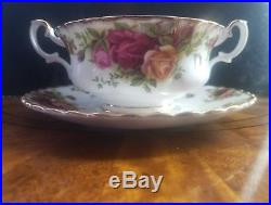 Royal Albert Old Country Roses (6) two handles Cream Soup Bowl England