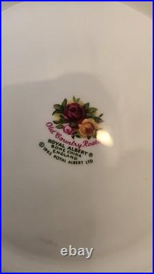 Royal Albert Old Country Roses 80 Piece Set 12 Place Settings Royal Albert Old Country Roses 80 Piece Set 12 Place Settings