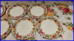 Royal Albert Old Country Roses 8 Christmas Wreath Salad Plates Htf