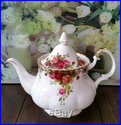 Royal Albert Old Country Roses 8 Cup Teapot C1960s