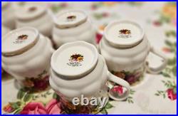 Royal Albert Old Country Roses 8 Montrose Mugs Royal Albert Old Country Roses 8 Montrose Mugs