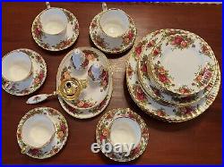 Royal Albert Old Country Roses 8 place dinner service, 5 teacups, saucers & more Royal Albert Old Country Roses 8 place dinner service, 5 teacups, saucers & more