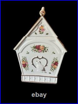 Royal Albert Old Country Roses Birdhouse Bird Cookie Jar