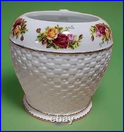 Royal Albert Old Country Roses Biscuit Cookie Jar Signed Numbered Barrel Basket