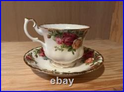Royal Albert Old Country Roses Bone China 20pc. Set Service for 4