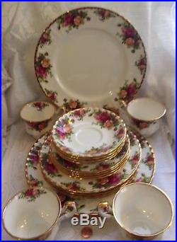 Royal Albert Old Country Roses Bone China (4)Four 5-Piece Place Settings (20PC)
