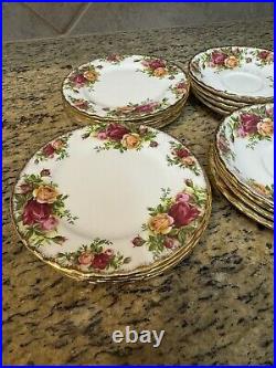 Royal Albert Old Country Roses (Bone China) 5 Piece Set for 8 (lot of 46)