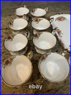 Royal Albert Old Country Roses (Bone China) 5 Piece Set for 8 (lot of 46)