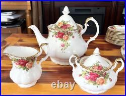 Royal Albert Old Country Roses Bone China 67 Pc. Set