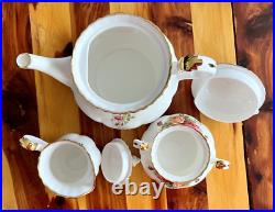 Royal Albert Old Country Roses Bone China 67 Pc. Set