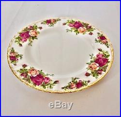 Royal Albert Old Country Roses Bone China 6 person plate and teacup set (1987)
