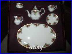 Royal Albert Old Country Roses Bone China Childs Tea Set 7 pc. Set Gold Trim