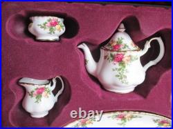 Royal Albert Old Country Roses Bone China Childs Tea Set 7 pc. Set Gold Trim