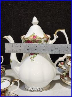 Royal Albert Old Country Roses Bone China Coffee 8- Tea Set Cup Saucer