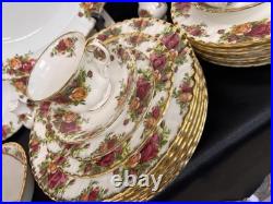 Royal Albert Old Country Roses Bone China Dinner For 8 with serving's