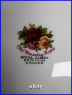 Royal Albert Old Country Roses Bone China Dinner For 8 with serving's