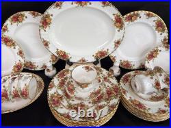 Royal Albert Old Country Roses Bone China Dinner For 8 with serving's