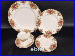 Royal Albert Old Country Roses Bone China Dinner For 8 with serving's