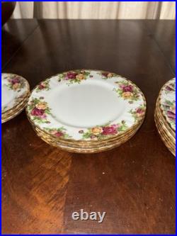 Royal Albert Old Country Roses Bone China Dinner Set Cup/Saucer/Plates 1962 26pc