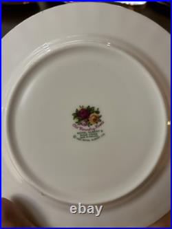 Royal Albert Old Country Roses Bone China Dinner Set Cup/Saucer/Plates 1962 26pc