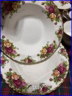 Royal Albert Old Country Roses Bone China Dinner Set Teapot Cups Plates 1982