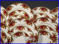 Royal Albert Old Country Roses Bone China Dinner Set for 8 England FIRST EDITION