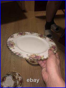 Royal Albert Old Country Roses Bone China Dinnerware Set