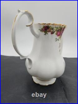 Royal Albert Old Country Roses Bone China Incomplete Set. Lot of 10