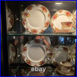 Royal Albert Old Country Roses Bone China Plate Floral Gold Trim England 1962